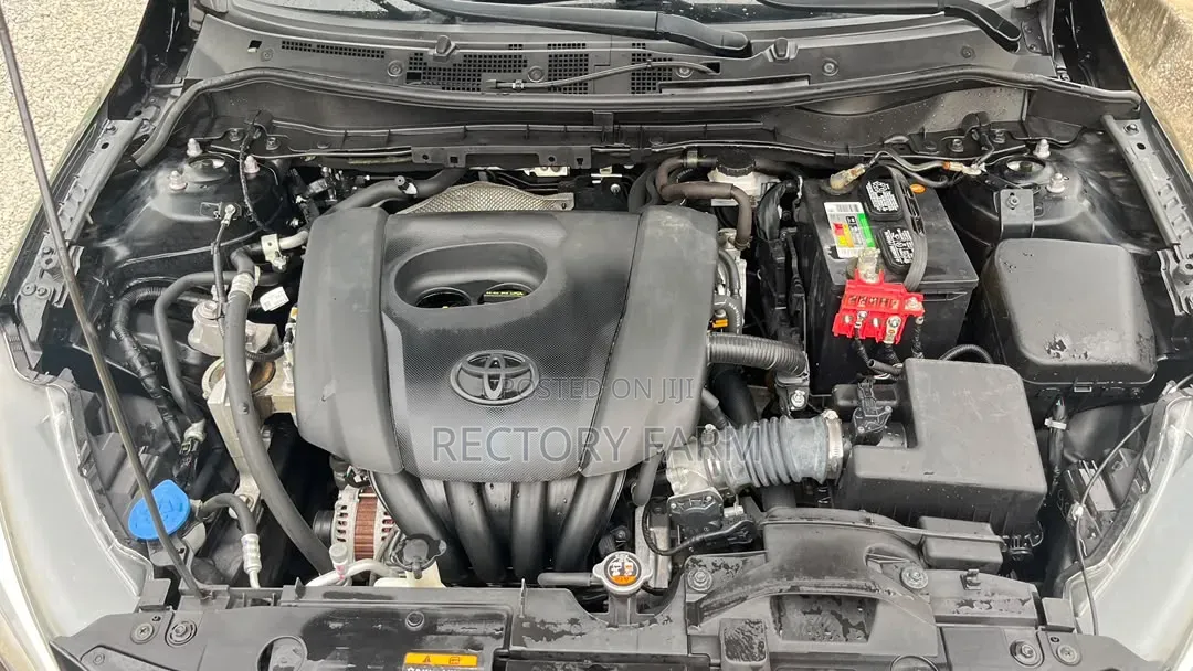 Toyota Yaris LE Sedan 4dr 2019 Black