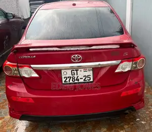 Toyota Corolla 2013 Red