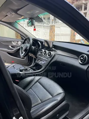 Mercedes-Benz C300 2015 Black