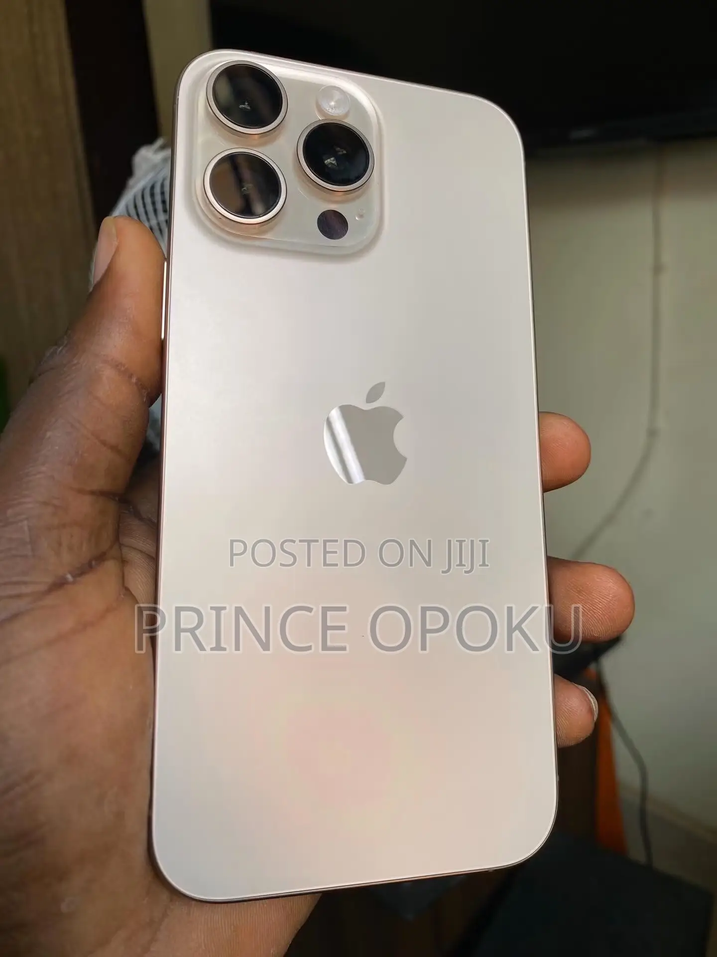 Apple iPhone 16 Pro Max 256 GB Gold
