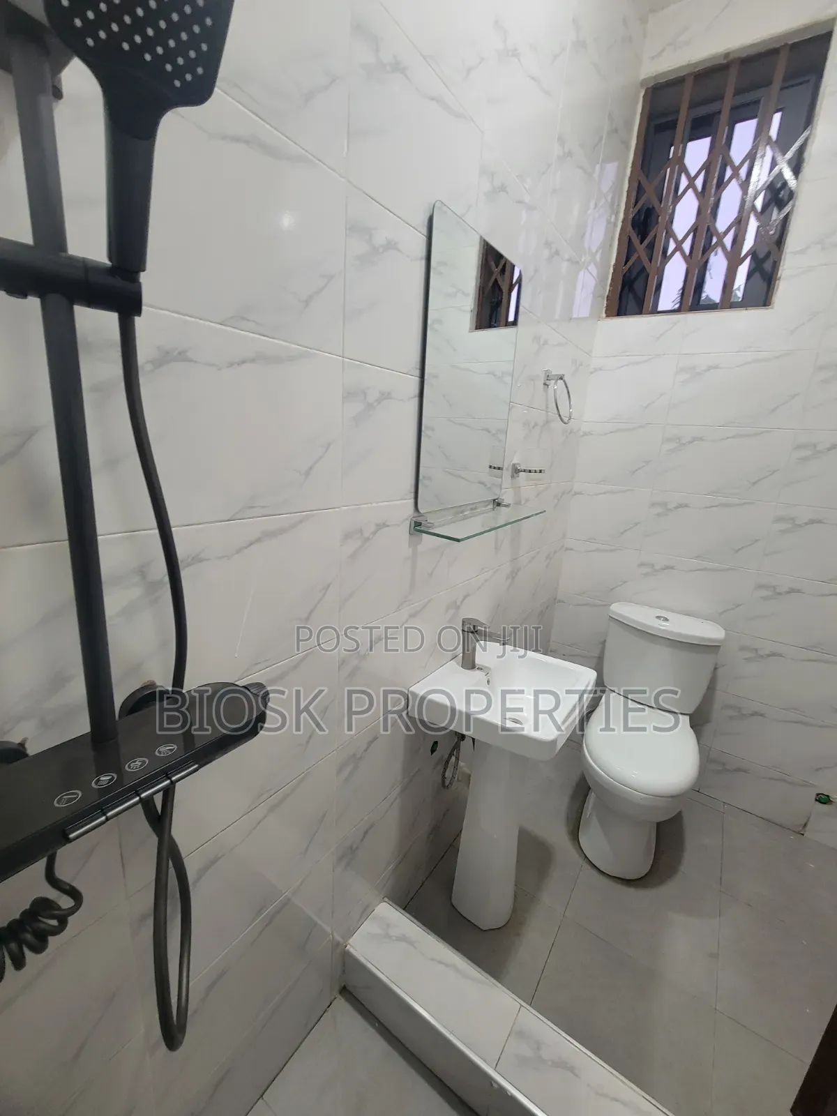 2bdrm Apartment in Biosk Properties, Malejor for rent
