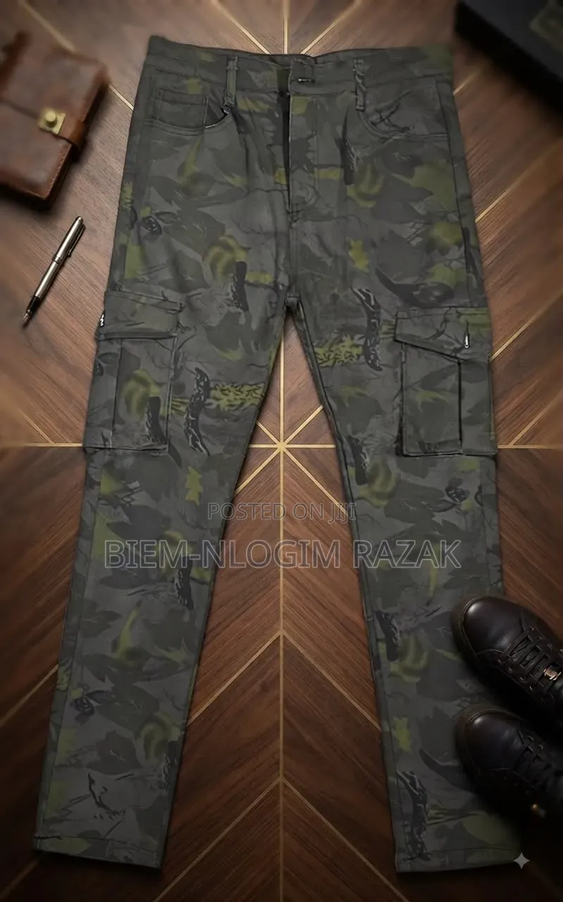 Topmost Quality Cargo Pant Available in Stock