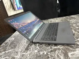 Laptop HP 250 G7 12GB Intel Core i3 HDD+SSD 512GB