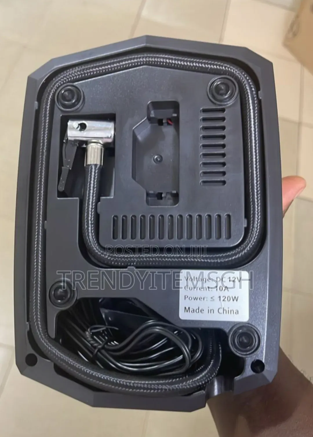 12V Portable Air Compressor Tyre Inflator – Digital Display