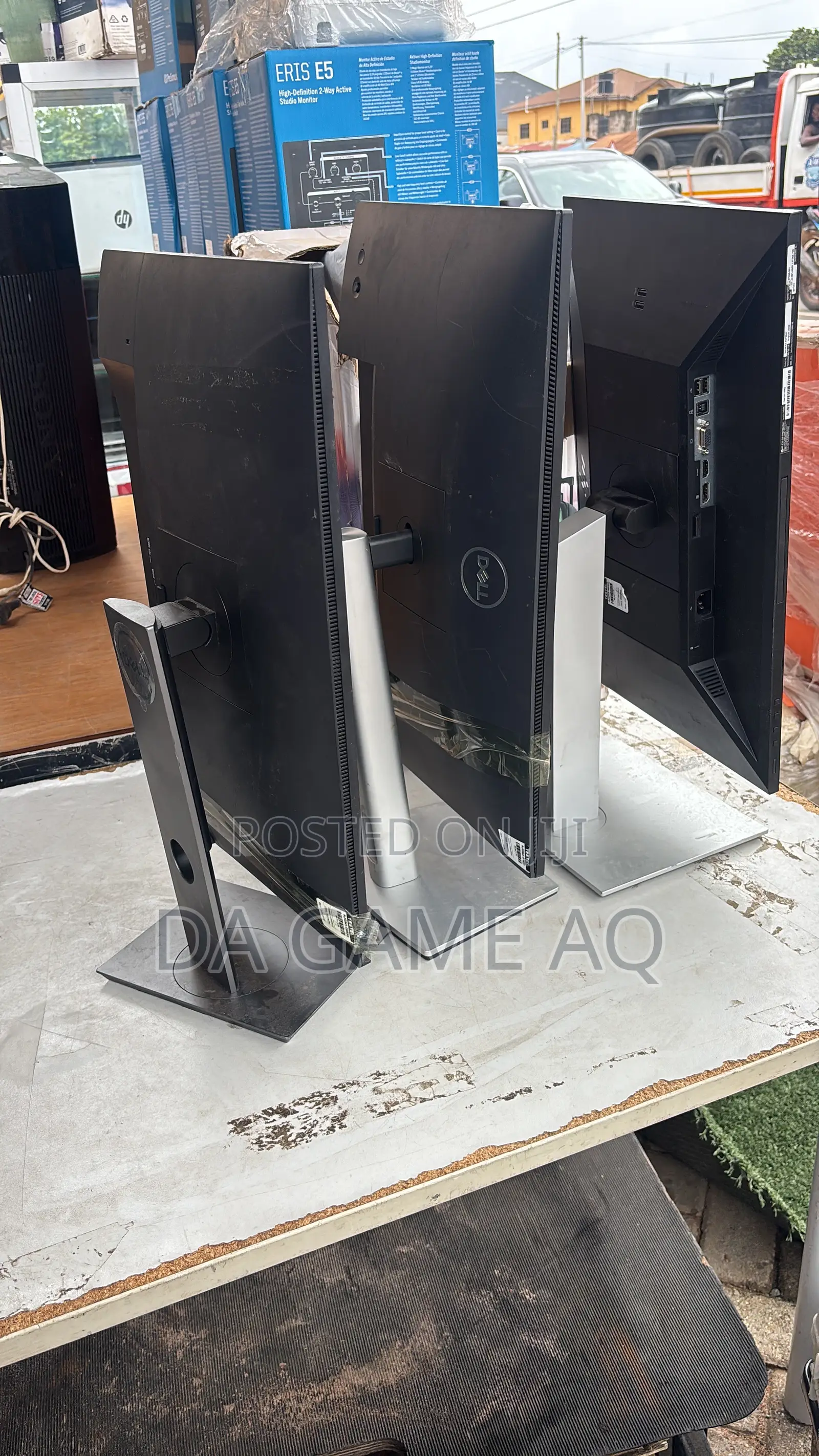 Computer Monitors