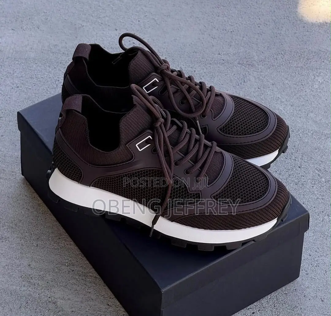Original Bruno Renzoni in Black or Brown
