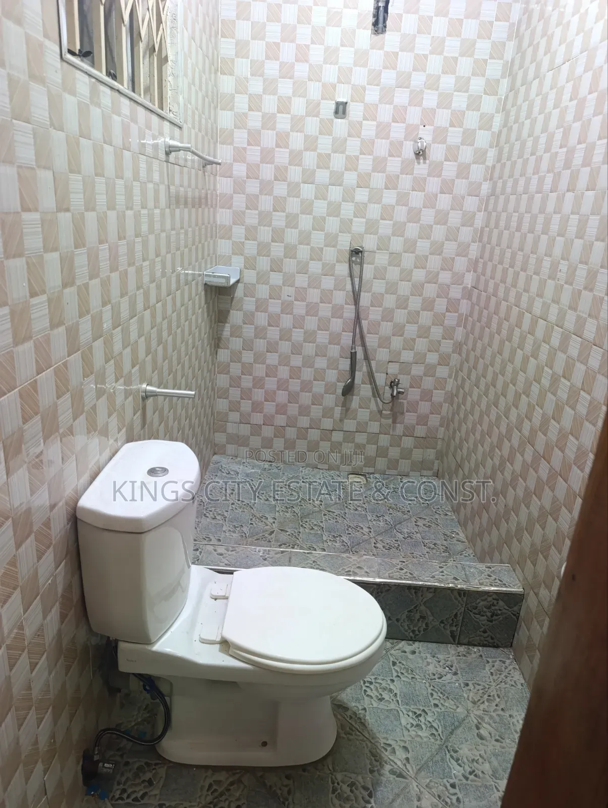 1bdrm Apartment in Fise Mall, Pokuase for rent