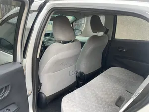 Toyota Vitz 1.3 AWD 3dr 2012 Silver