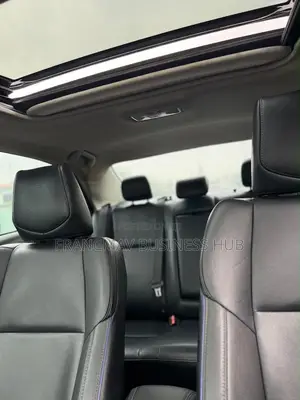Toyota Corolla XSE (1.8L 4cyl 2A) 2019 Black
