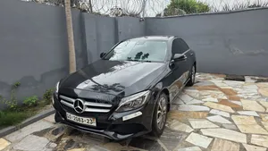 Mercedes-Benz C300 Luxury 4matic Sedan AWD (2.0L 4cyl 7A) 2017 Black