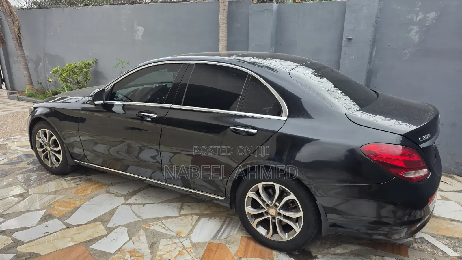 Mercedes-Benz C300 Luxury 4matic Sedan AWD (2.0L 4cyl 7A) 2017 Black