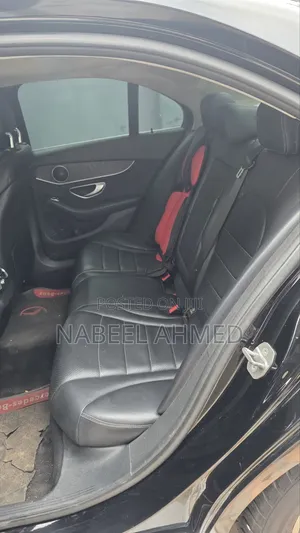 Mercedes-Benz C300 Luxury 4matic Sedan AWD (2.0L 4cyl 7A) 2017 Black