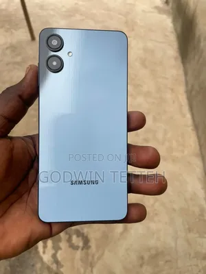New Samsung Galaxy A06 128 GB Gray
