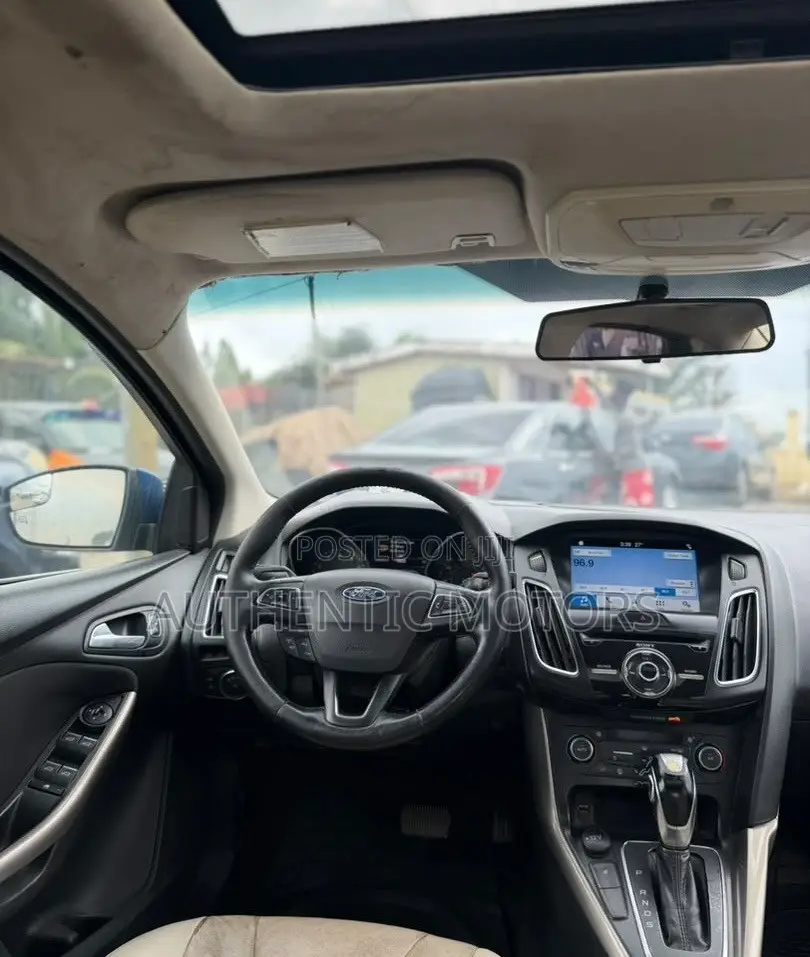Ford Focus 2018 Blue