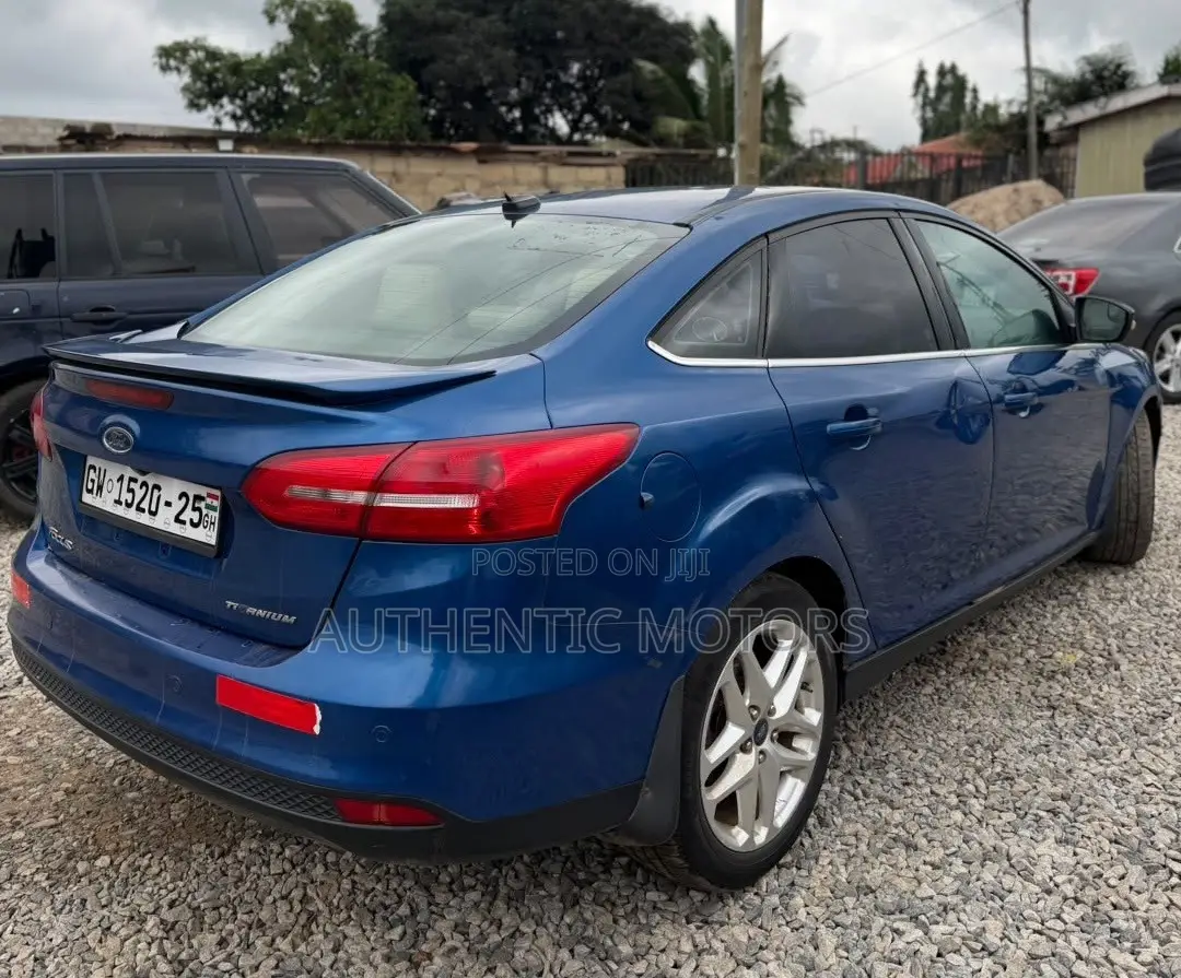 Ford Focus 2018 Blue