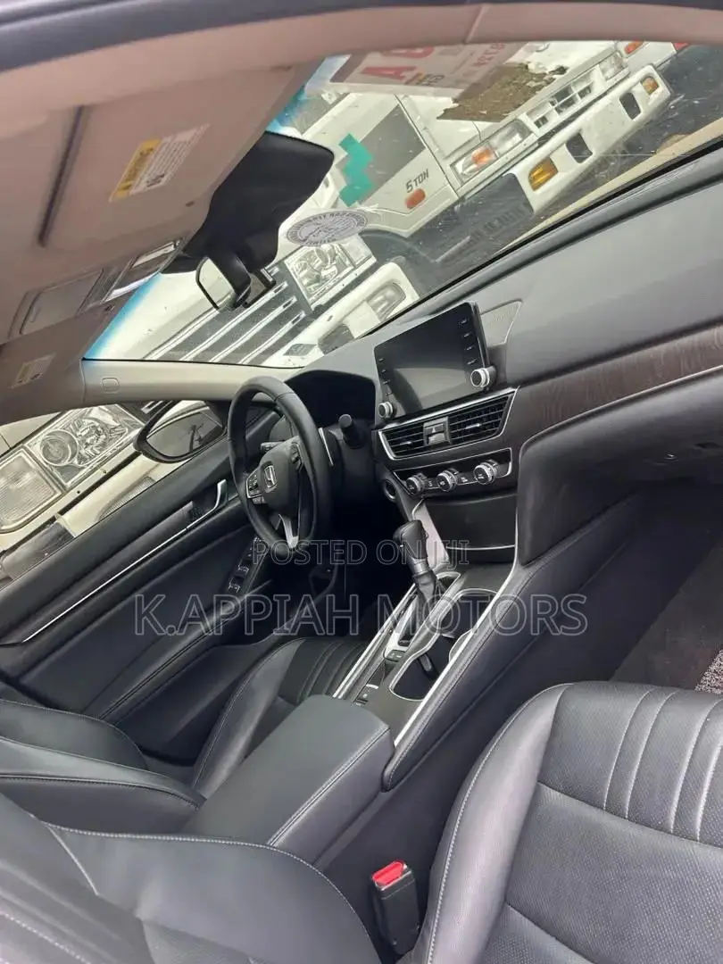 Honda Accord 2018 Gray