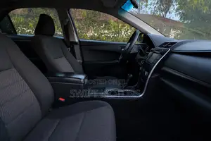 Toyota Camry 2016 Red