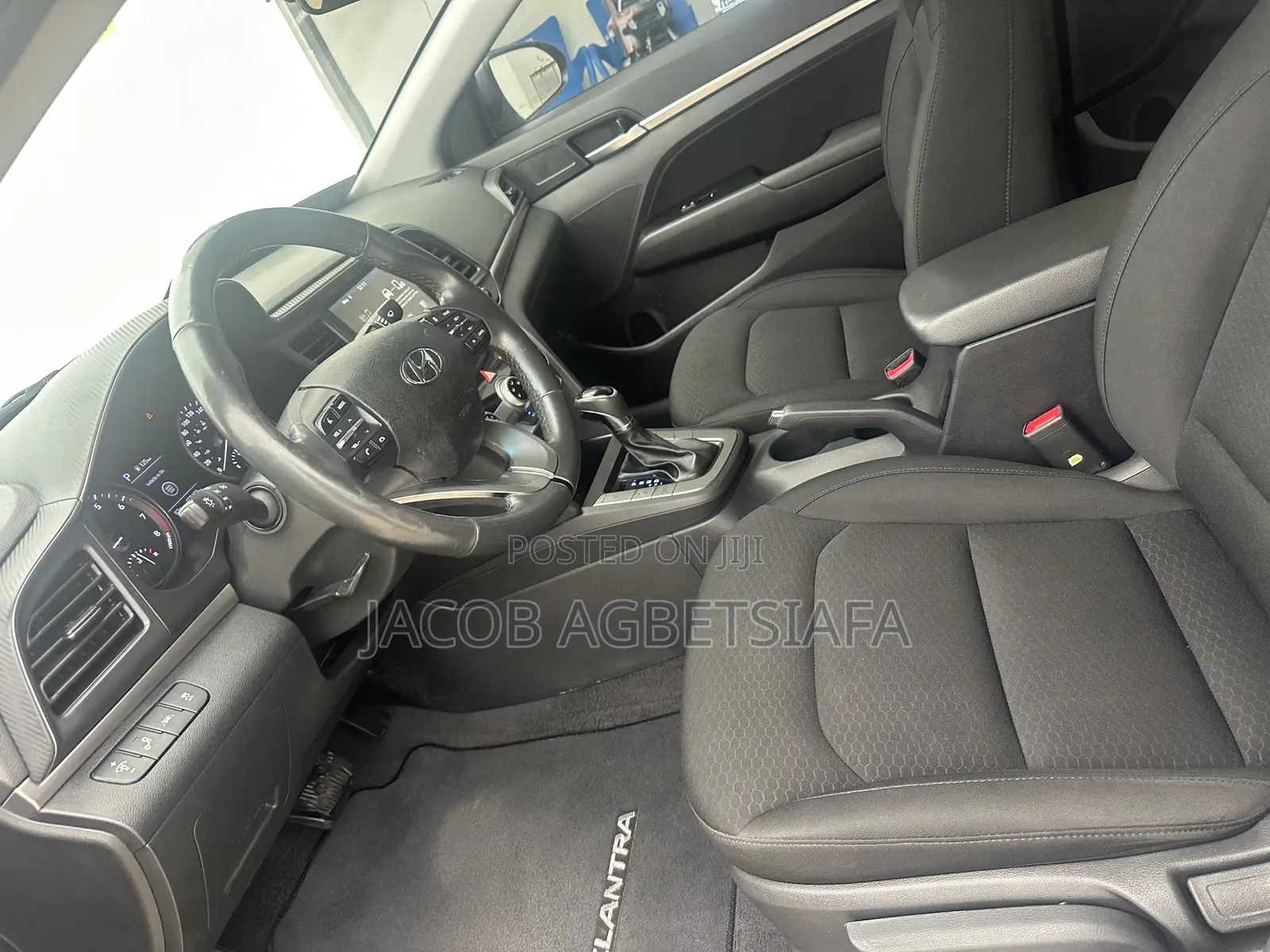 Hyundai Elantra SE 2020 Gray