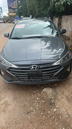Hyundai Elantra SE 2020 Gray