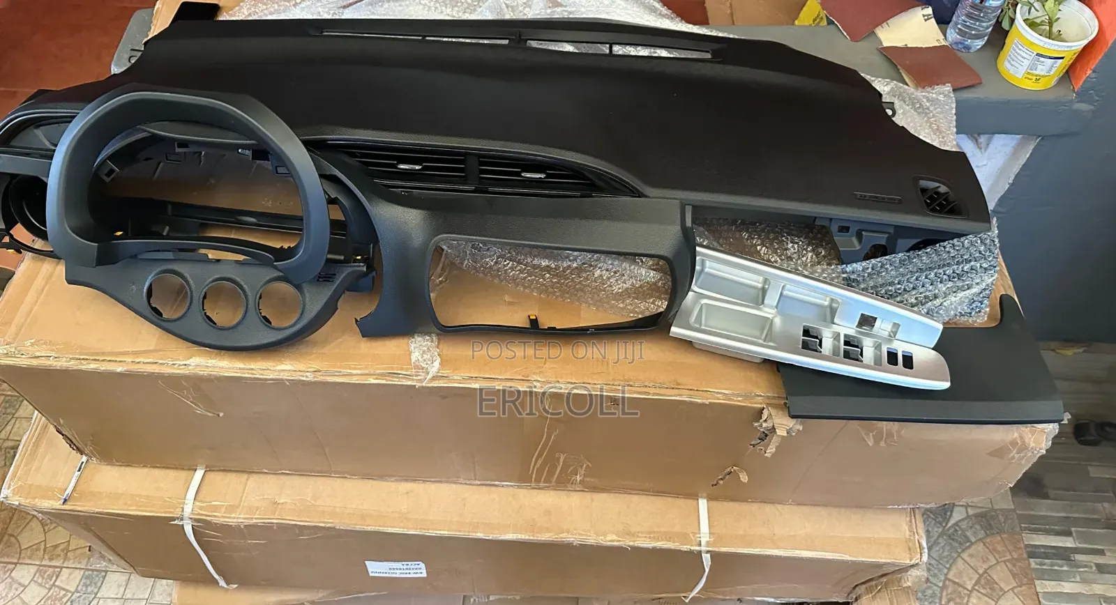 Brand New 2014 - 2018 Toyota Vitz Dashboards
