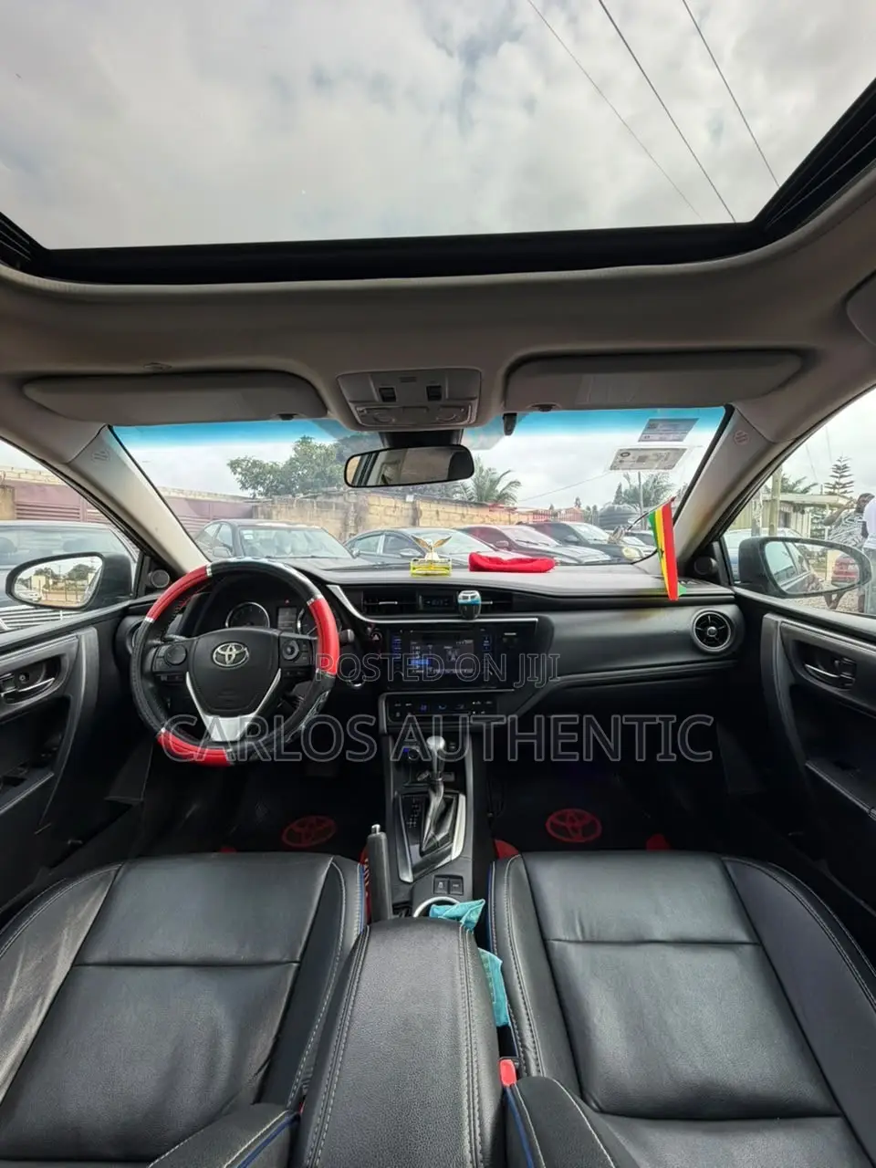 Toyota Corolla XSE (1.8L 4cyl 2A) 2018 Black