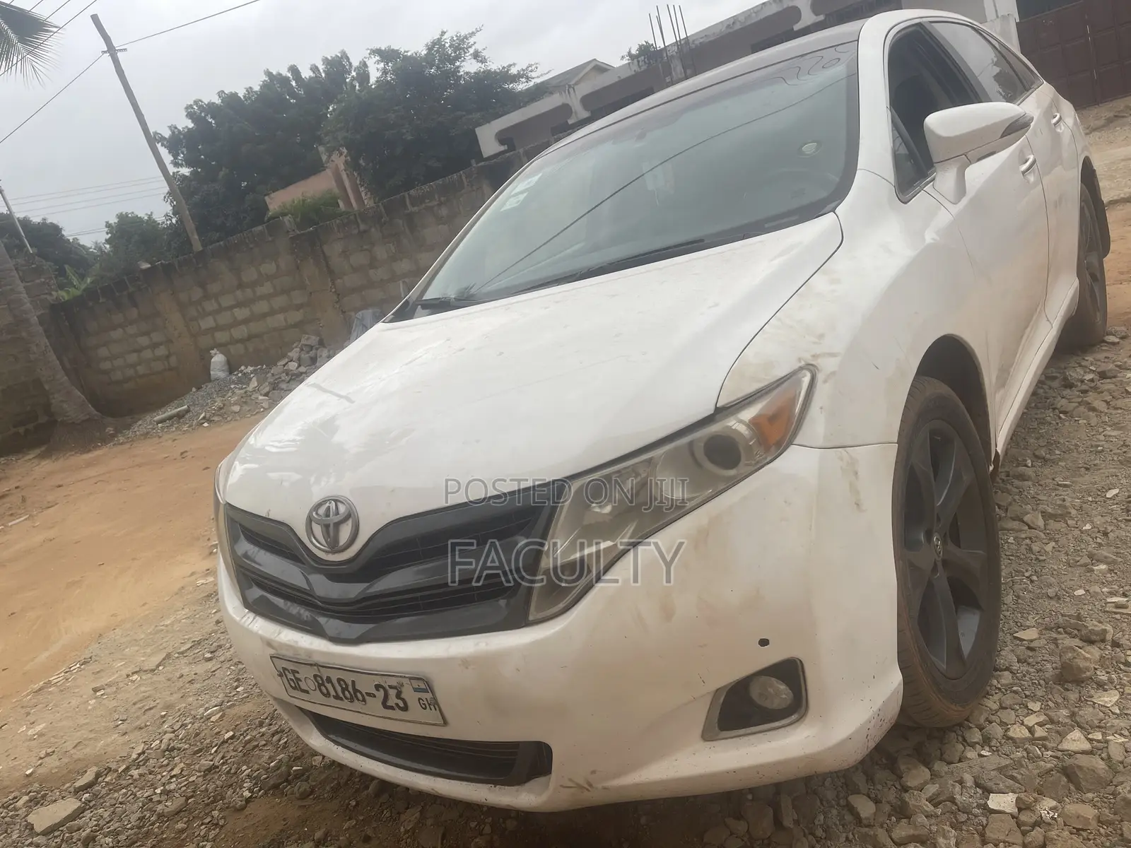 Toyota Venza Limited 2015 White