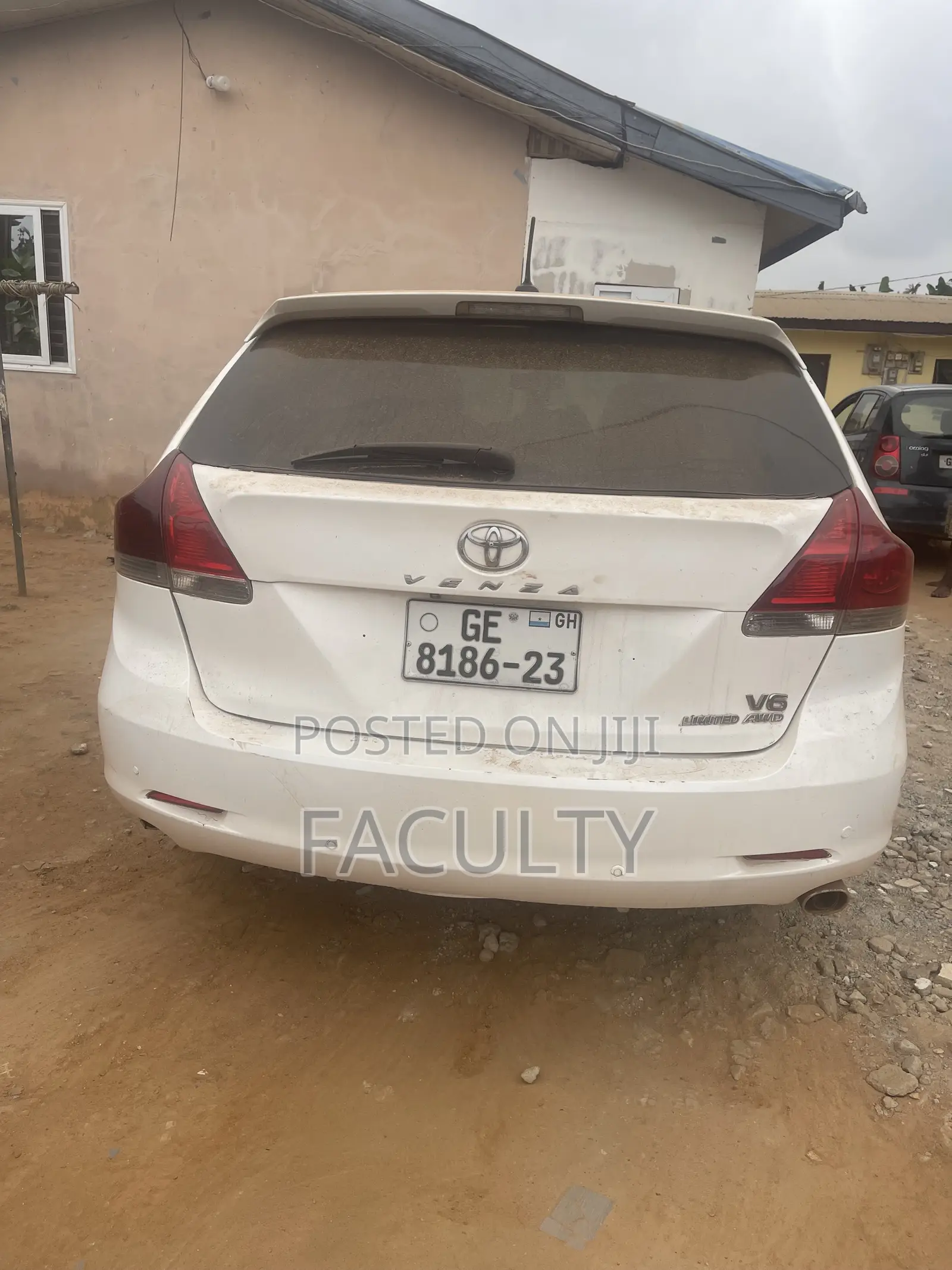 Toyota Venza Limited 2015 White