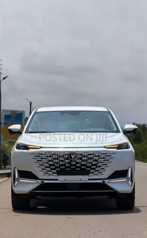 New Changan UNI-K 2.0 Petrol AWD 2025 White