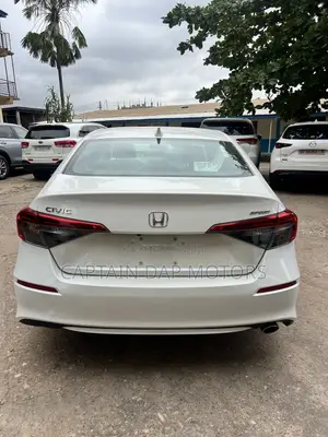 Honda Civic 2023 White