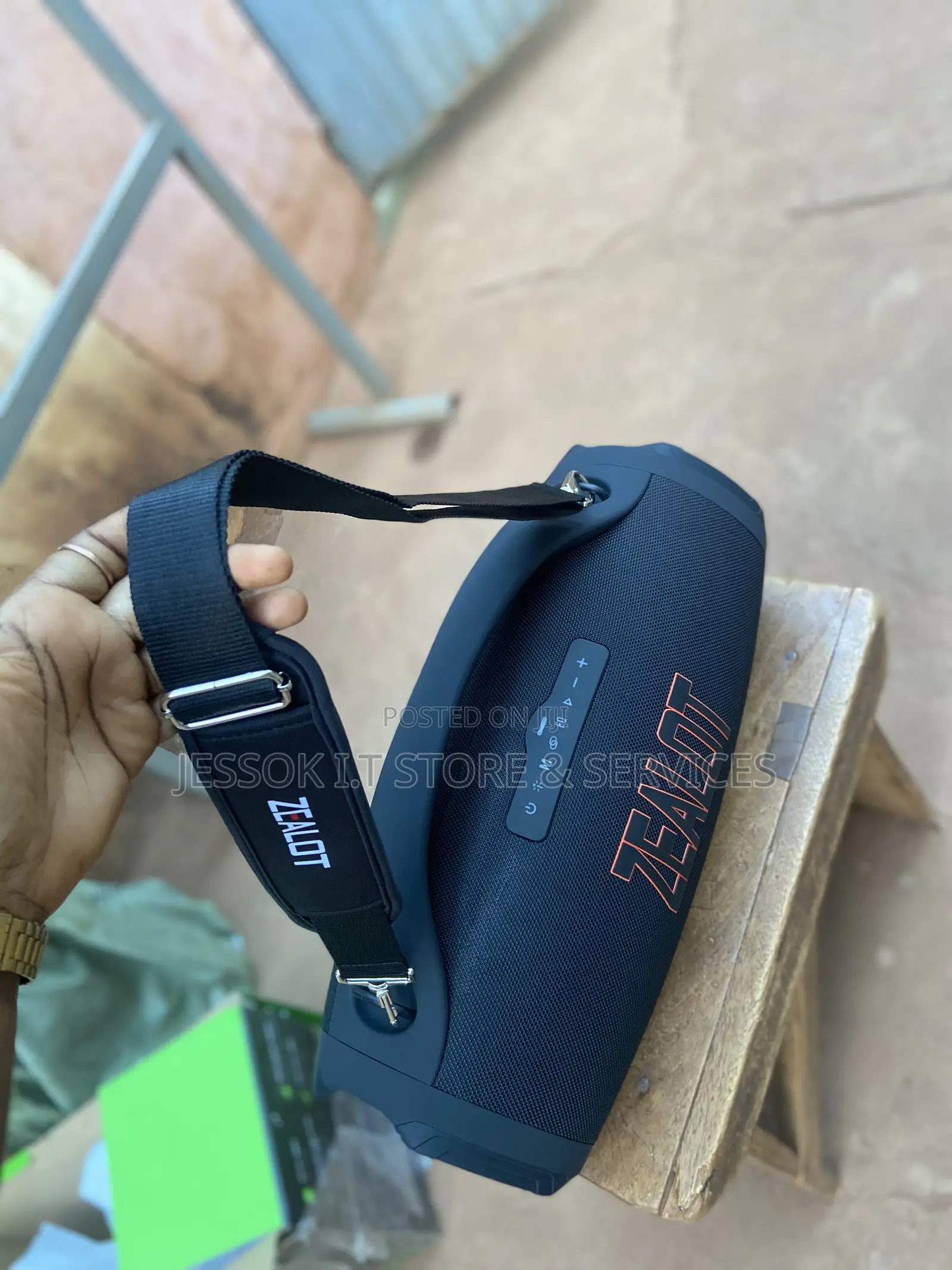 ZEALOT S-98 Portable Speaker