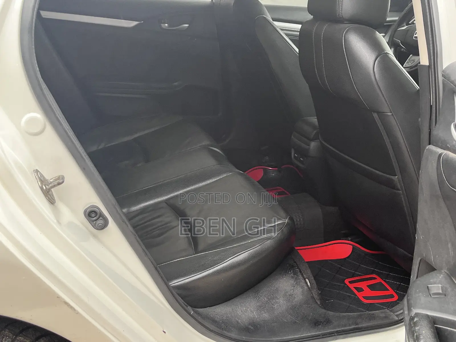 Honda Civic Touring 4dr Sedan (1.5L 4cyl) 2017 White