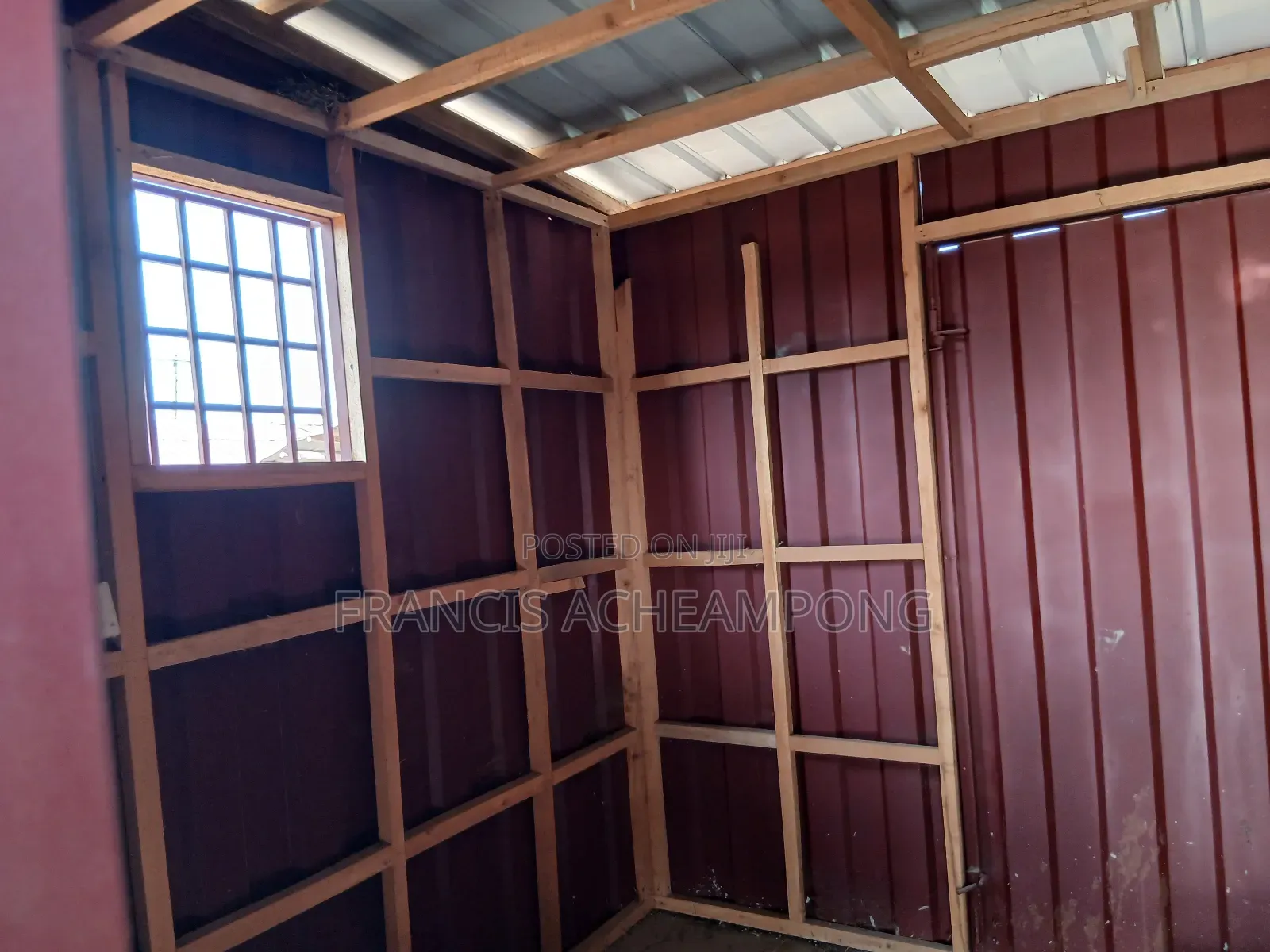 Container With Roof for Sale