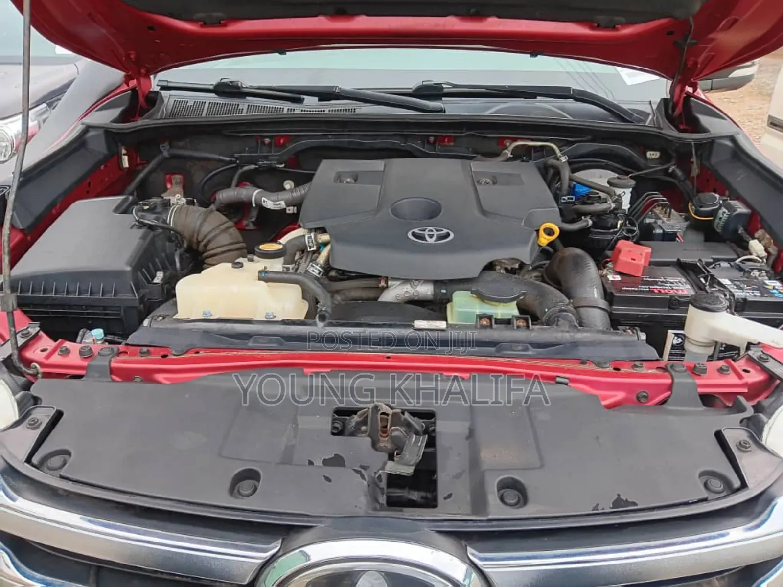 Toyota Hilux 2019 Red