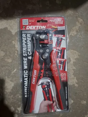 Dekton Professional Automatic Wire Stripper Crimper DT20945