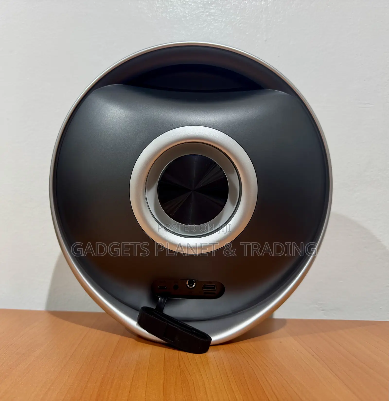 Maxbest Studio 9 Pro Super Bass 15Hrs Bluetooth Speaker With Mic Port