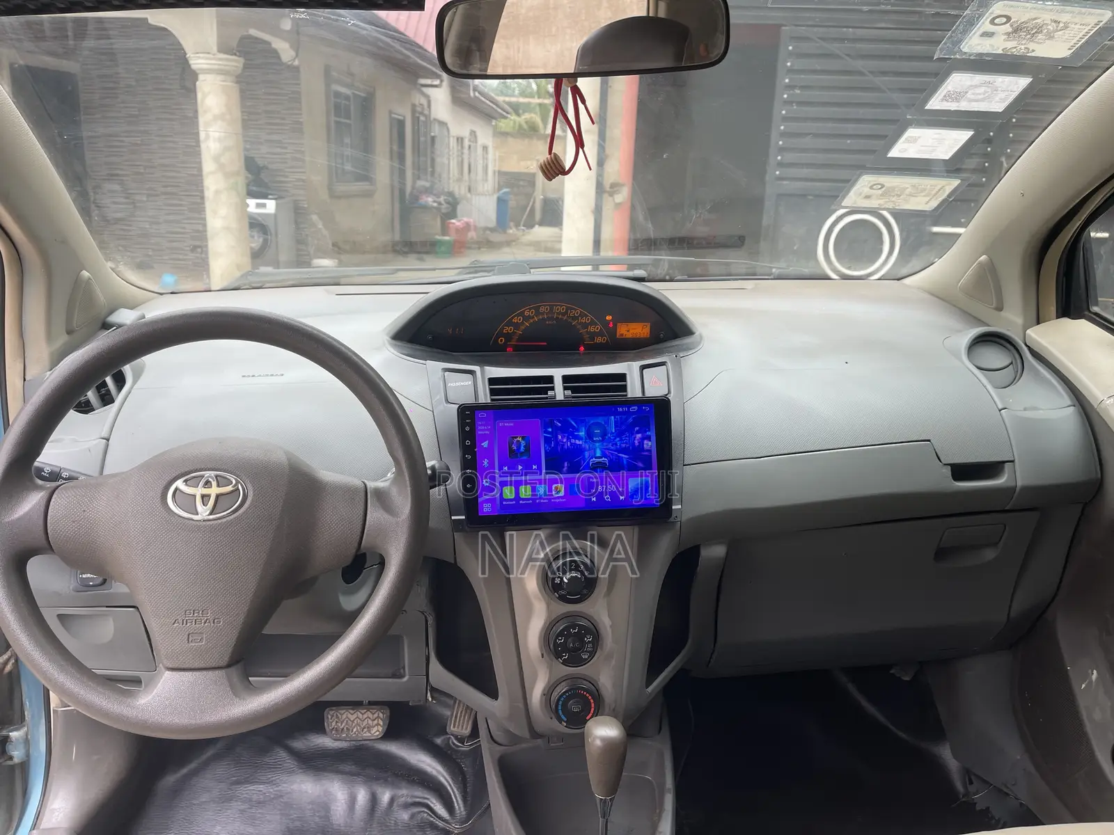 Toyota Vitz 1.3 FWD 3dr 2010 Blue