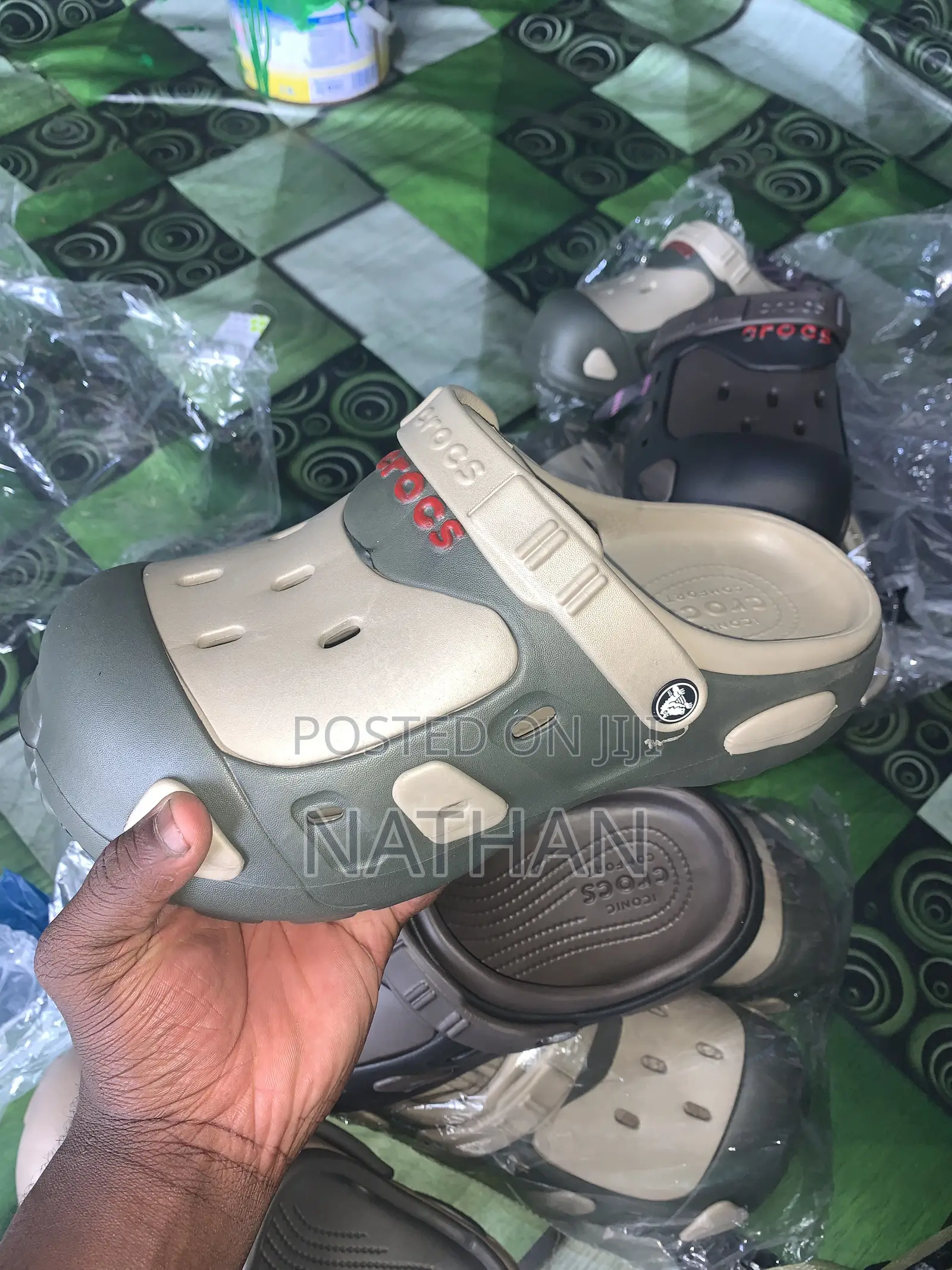 Crocs Quality (Nike-Balenciaga-Crocs)