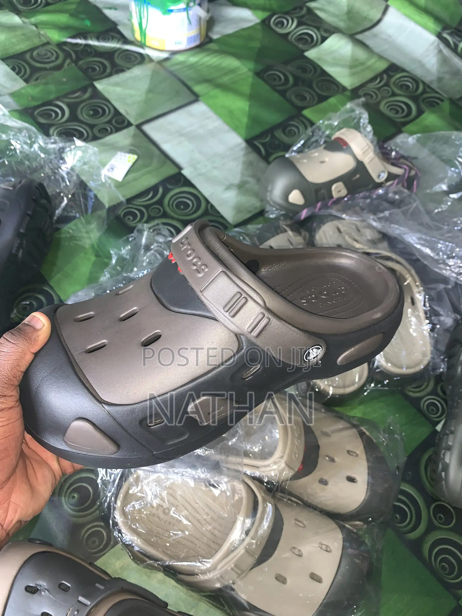 Crocs Quality (Nike-Balenciaga-Crocs)