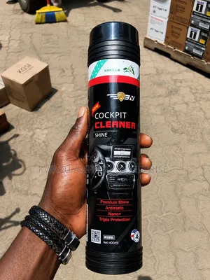 2 in 1 Car Cockpit Dashboard Cleaner and Freshener – 400ml