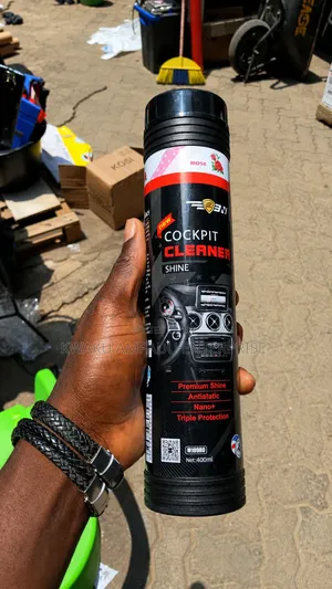 2 in 1 Car Cockpit Dashboard Cleaner and Freshener – 400ml