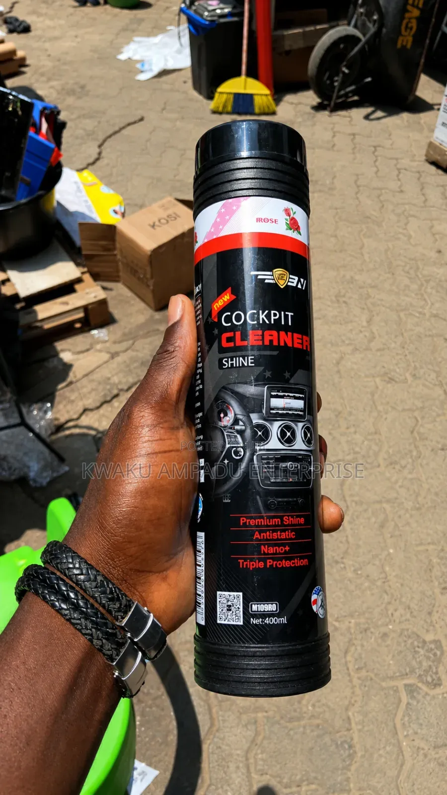 2 in 1 Car Cockpit Dashboard Cleaner and Freshener – 400ml