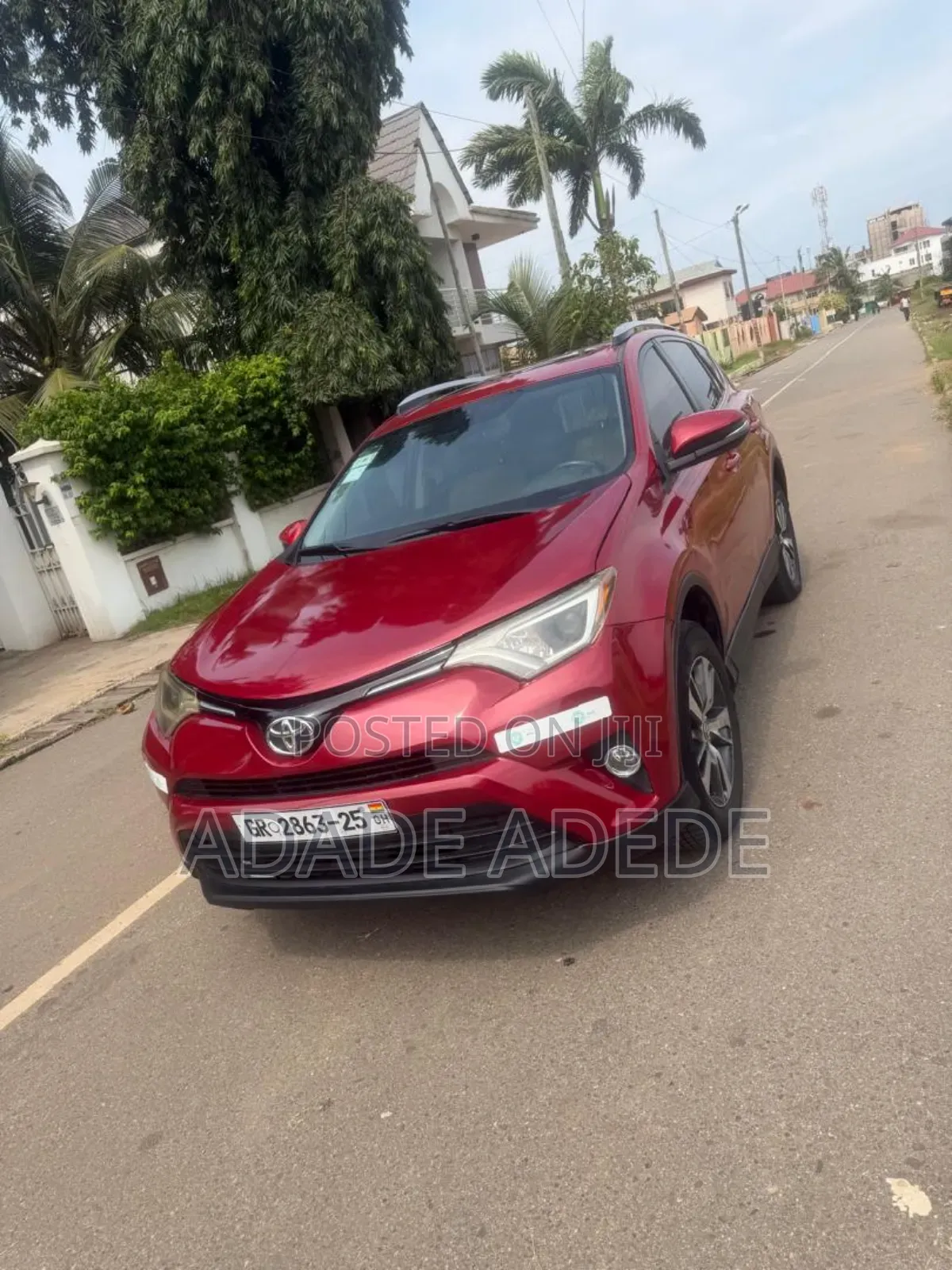 Toyota RAV4 XLE AWD (2.5L 4cyl 6A) 2016 Red