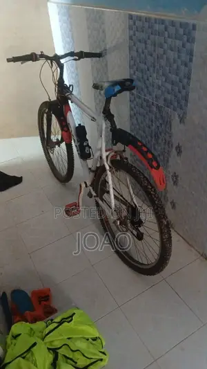I Have Clean Sport Bicycle for Sell,900 Urgent Sales!!