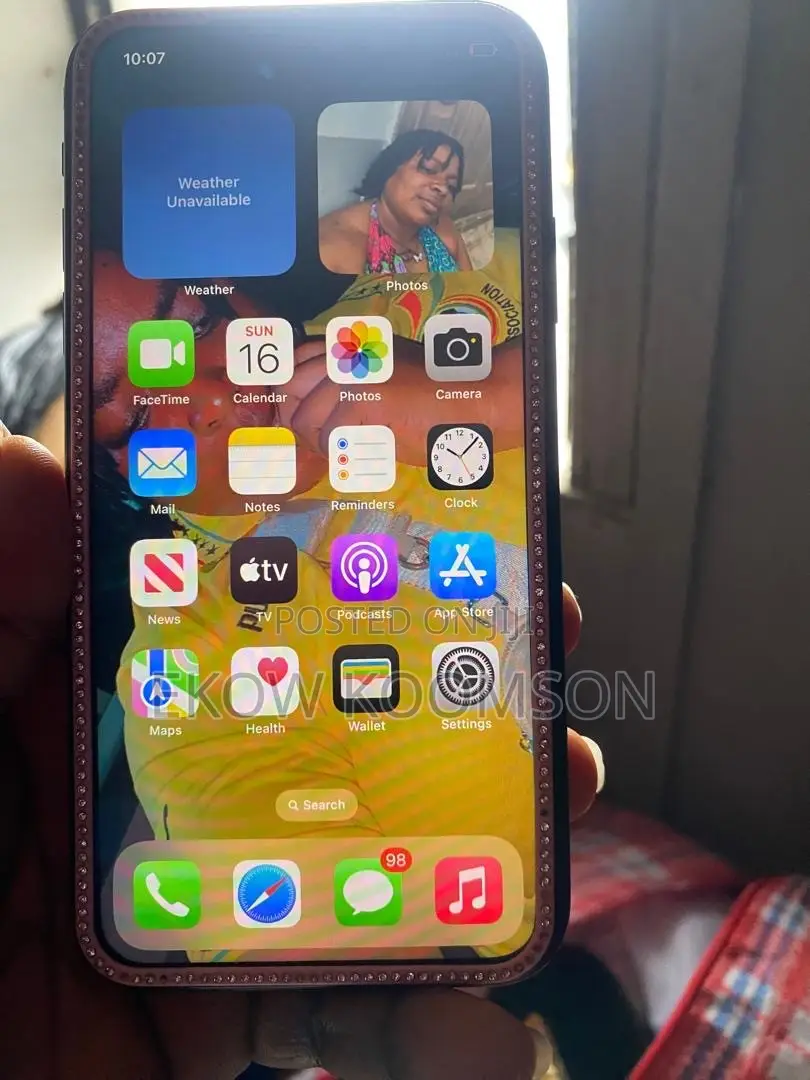 Apple iPhone XR 64 GB Black