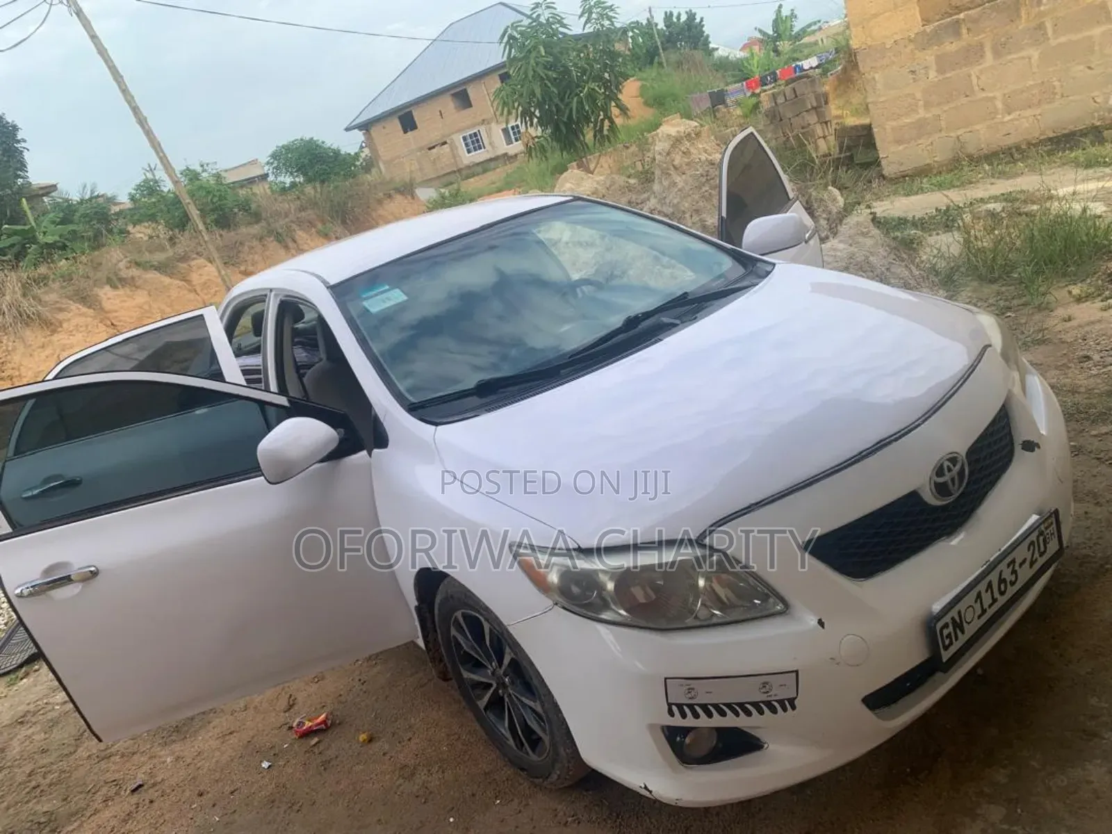 Toyota Corolla LE 4dr Sedan (1.8L 4cyl 4A) 2010 White