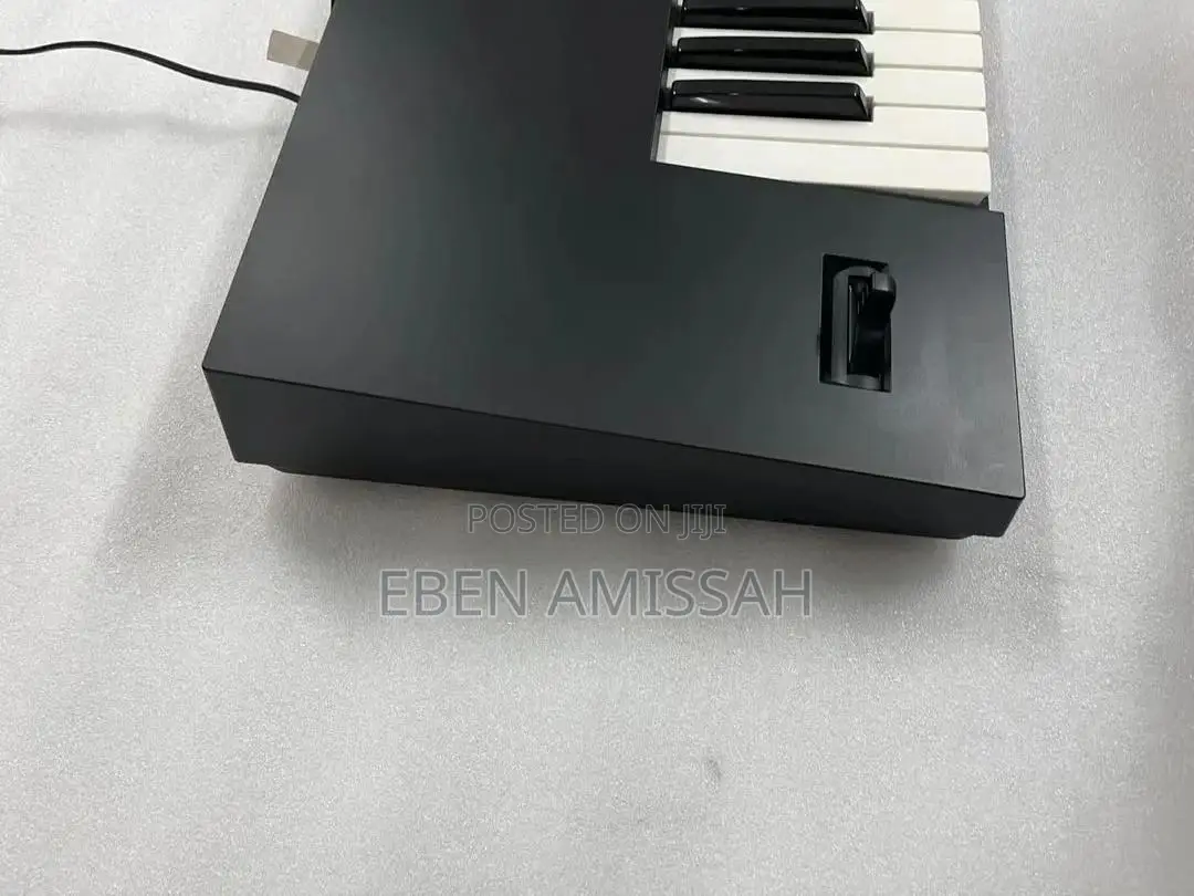 Roland Juno DS