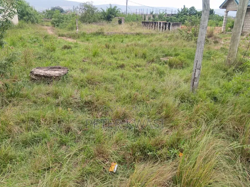 Land for Sale at Oyibi