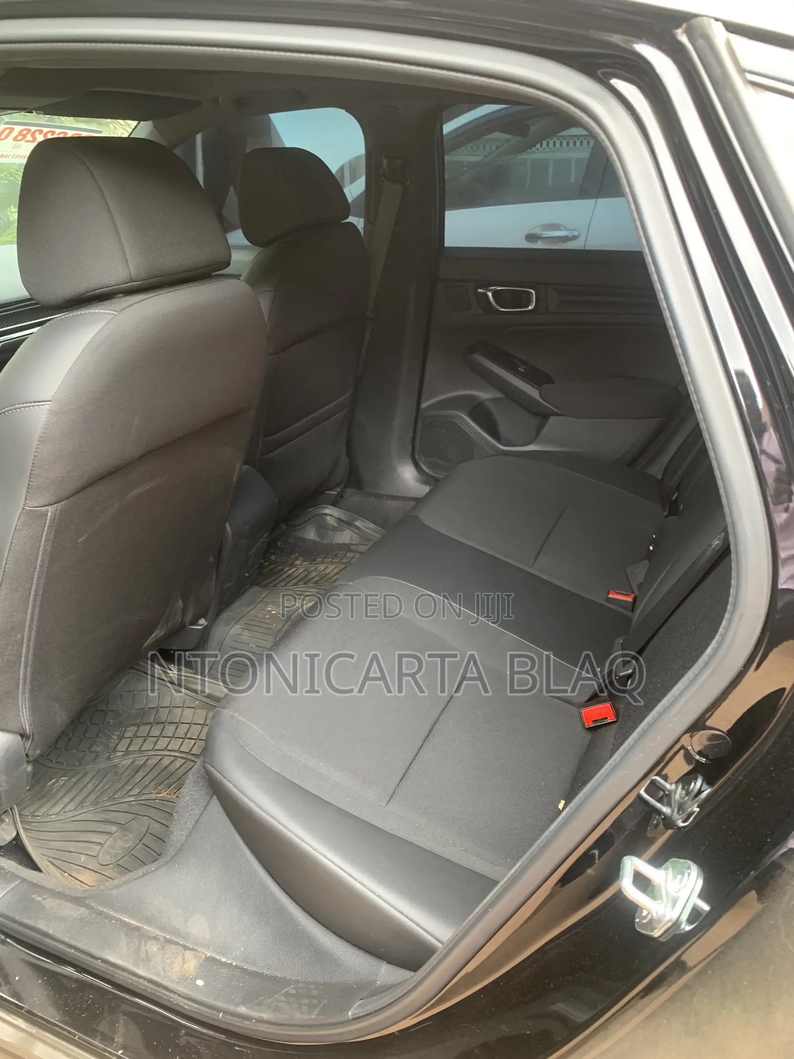 Toyota Corolla LE ECO 4dr Sedan (1.8L 4cyl CVT) 2017 Teal