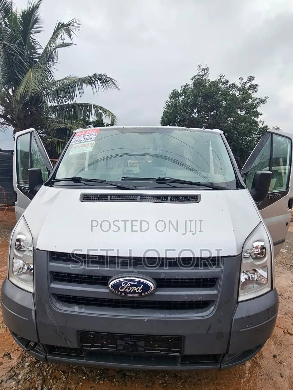 Ford E350 2011 Grey