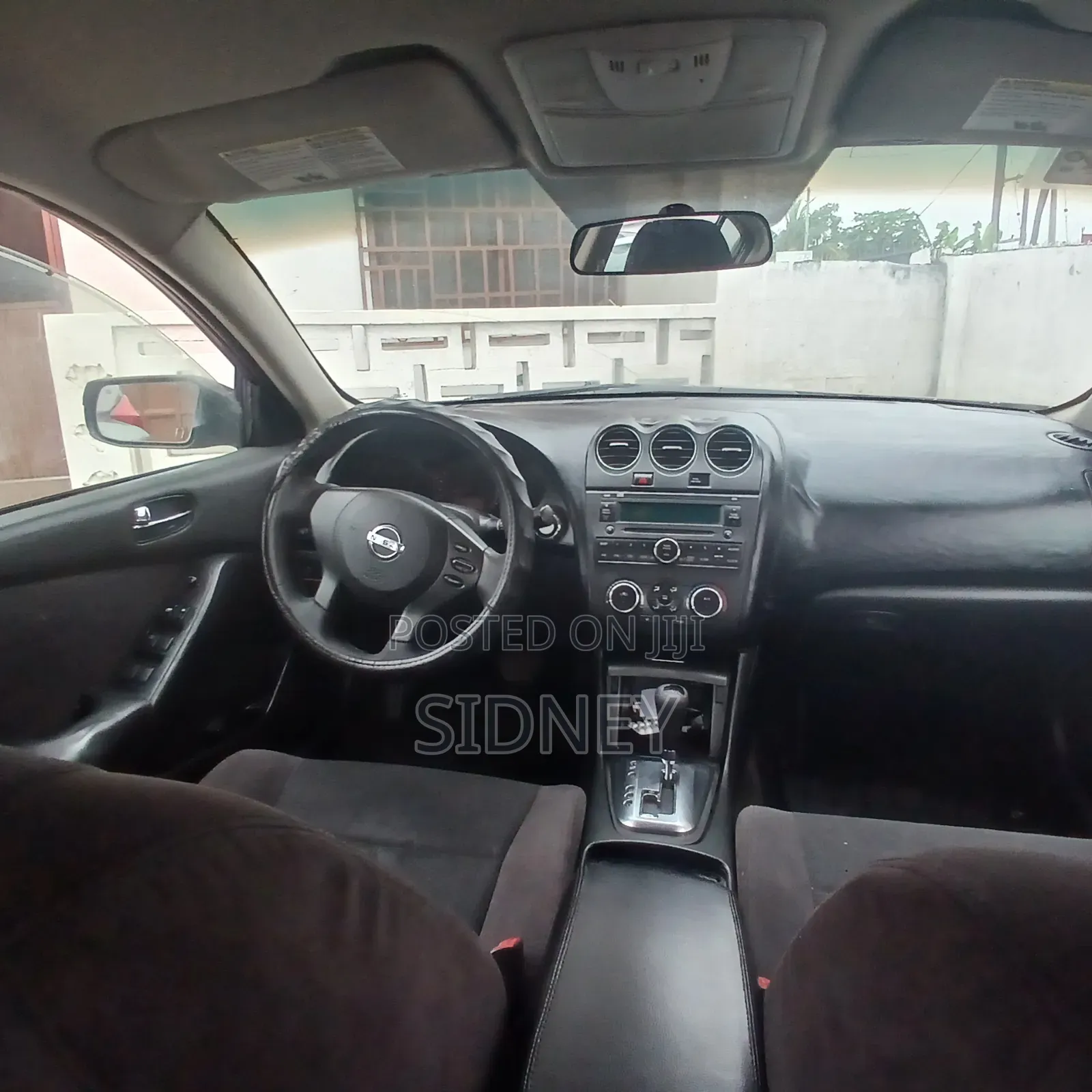 Nissan Altima 2012 Black